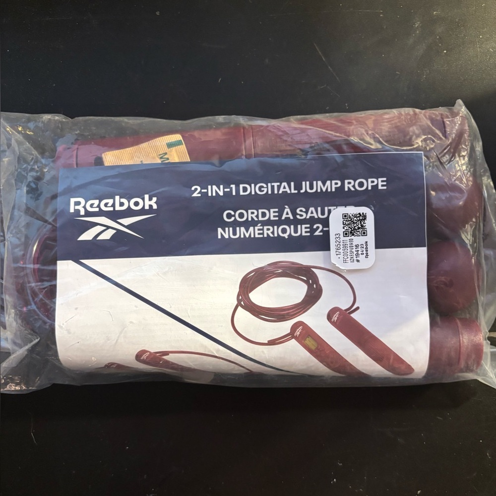 Reebok 2-in-1 Digital Jump Rope - Maroon